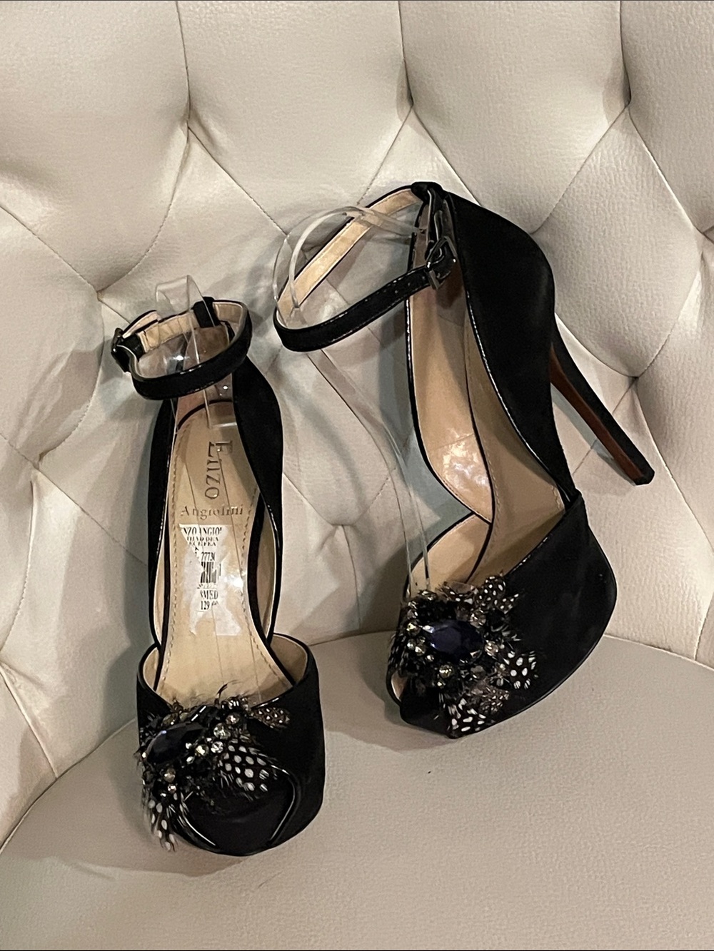 Enzo Angiolini Black Suede prep toe w Feathers jeweled Ankle Platforms Size 8